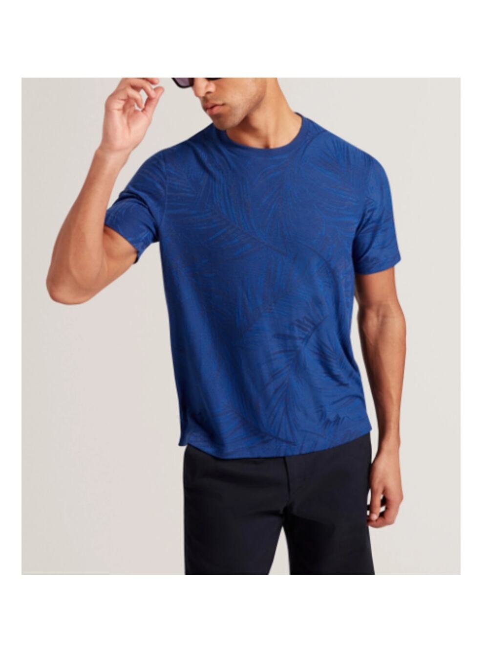 Ted Baker Men's Navy Jessper Jacquard Leaf Print T-Shirt Size 4 | US Large